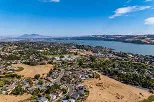 411 York Dr, Benicia, CA 94510 - Photo 80