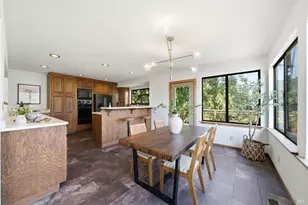 2031 Madrone Ave, Healdsburg, CA 95448 - Photo 10