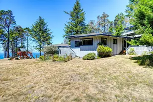 21985 Timber Cove Rd, Timber Cove, CA 95450 - Photo 10