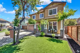 380 Mountain Meadows Dr, Fairfield, CA 94534 - Photo 10