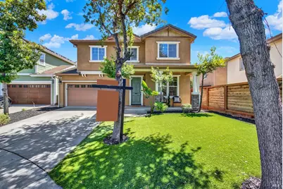 380 Mountain Meadows Drive, Fairfield, CA 94534 - Photo 8