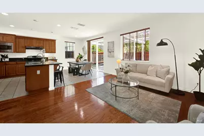 380 Mountain Meadows Drive, Fairfield, CA 94534 - Photo 28