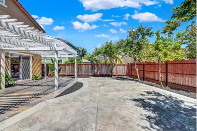 380 Mountain Meadows Drive, Fairfield, CA 94534 - Photo 80