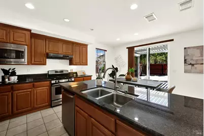 380 Mountain Meadows Drive, Fairfield, CA 94534 - Photo 40