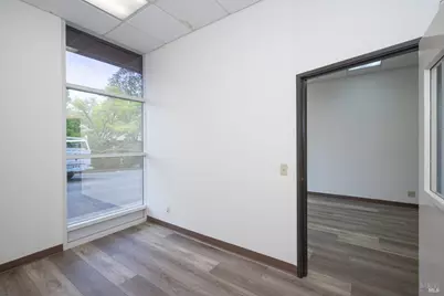 5256 Aero Drive, Santa Rosa, CA 95403 - Photo 8