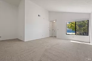 7486 Mercedes Way, Rohnert Park, CA 94928 - Photo 8