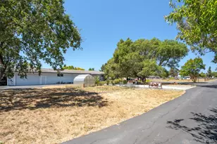 530 Oasis Dr, Santa Rosa, CA 95407 - Photo 36
