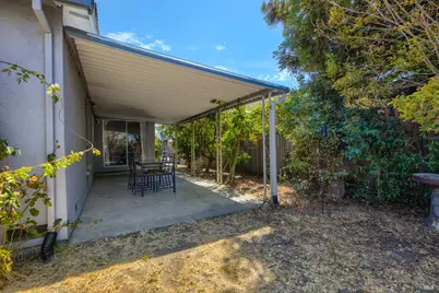 828 Scoter Way, Suisun City, CA 94585 - Photo 32