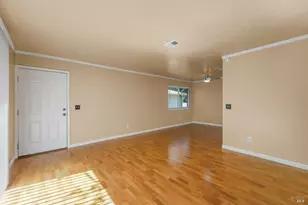 122 Del Rio Ct, Vacaville, CA 95687 - Photo 6