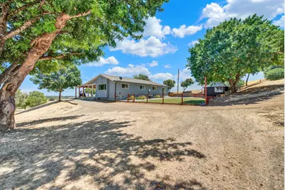 7425 English Hills Road, Vacaville, CA 95688 - Photo 54