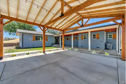 7425 English Hills Road, Vacaville, CA 95688 - Photo 10