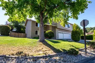 1 Plata Ct, Novato, CA 94947 - Photo 2