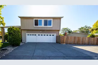 1 Plata Court, Novato, CA 94947 - Photo 34