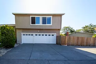 1 Plata Ct, Novato, CA 94947 - Photo 34