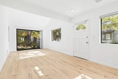 79 Village Parkway, Napa, CA 94558 - Photo 12