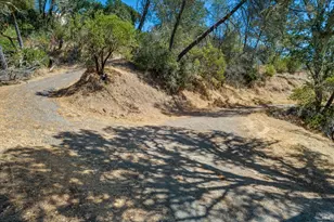 950 Canyon Rd, Geyserville, CA 95441 - Photo 2