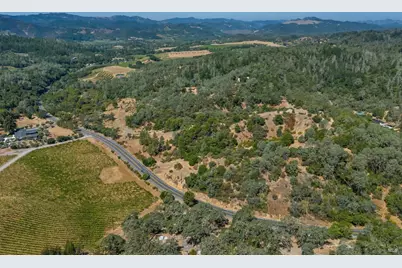 950 Canyon Road, Geyserville, CA 95441 - Photo 18