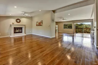 68 Rockrose Way, Novato, CA 94945 - Photo 10