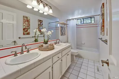 68 Rockrose Way, Novato, CA 94945 - Photo 22