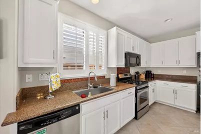 665 Brazelton Circle, Vacaville, CA 95688 - Photo 18