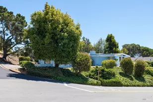 700 Hilary Dr, Tiburon, CA 94920 - Photo 32