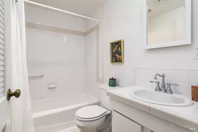 700 Hilary Drive, Tiburon, CA 94920 - Photo 18