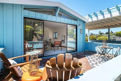 700 Hilary Drive, Tiburon, CA 94920 - Photo 2