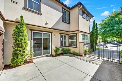 911 Walden Court, Fairfield, CA 94533 - Photo 4