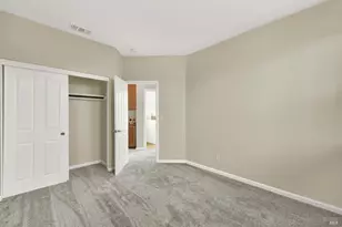 911 Walden Ct, Fairfield, CA 94533 - Photo 38