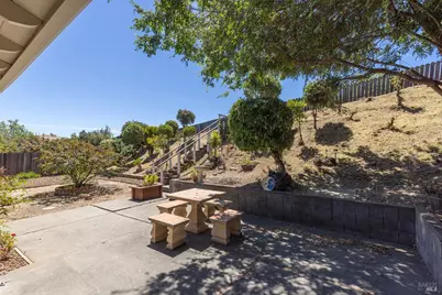 315 Barcelona Street, Vallejo, CA 94591 - Photo 26