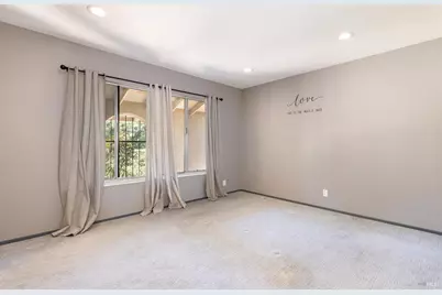 315 Barcelona Street, Vallejo, CA 94591 - Photo 20