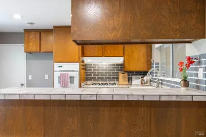 315 Barcelona Street, Vallejo, CA 94591 - Photo 6