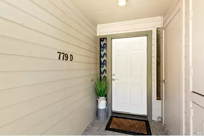 779 S Freeway Drive #D, Napa, CA 94558 - Photo 2