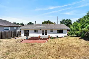225 Spring St, Napa, CA 94559 - Photo 34