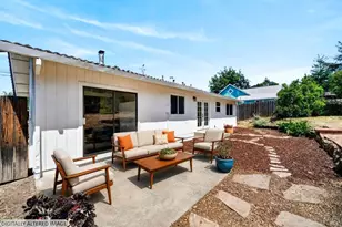 225 Spring St, Napa, CA 94559 - Photo 30