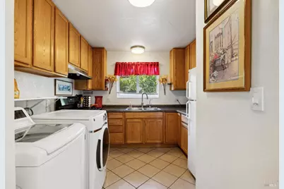 80 Frey Place, Vallejo, CA 94590 - Photo 18
