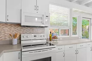 1274 Parkwood Dr, Novato, CA 94947 - Photo 8