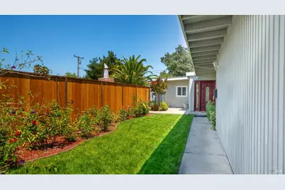 1274 Parkwood Drive, Novato, CA 94947 - Photo 28