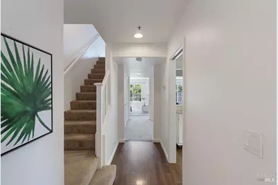 386 Columbia Circle, Benicia, CA 94510 - Photo 6