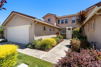 386 Columbia Circle, Benicia, CA 94510 - Photo 2