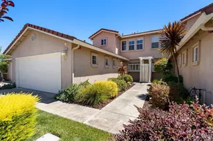 386 Columbia Cir, Benicia, CA 94510 - Photo 2