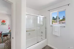 386 Columbia Cir, Benicia, CA 94510 - Photo 22