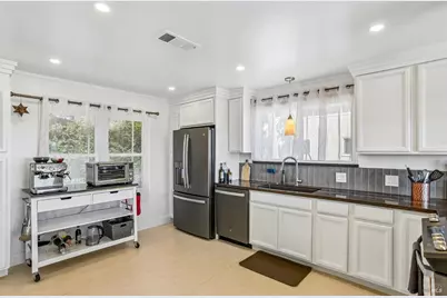 74 C Street, Vallejo, CA 94590 - Photo 8