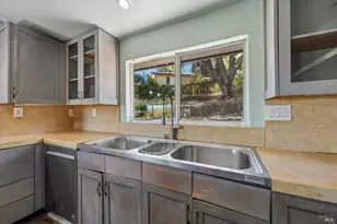 9333 Redtail Hawk Ln, Cotati, CA 94931 - Photo 12