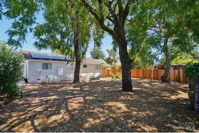 1167 Meridian Circle, Santa Rosa, CA 95401 - Photo 16