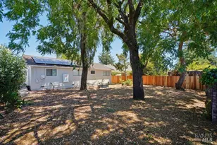 1167 Meridian Cir, Santa Rosa, CA 95401 - Photo 16