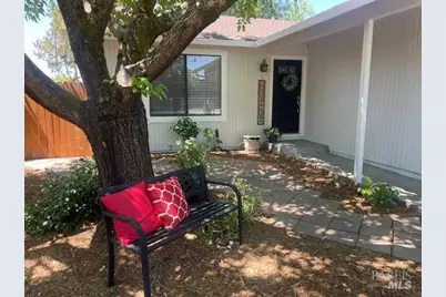 1167 Meridian Circle, Santa Rosa, CA 95401 - Photo 2