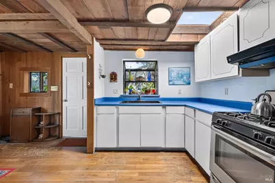 9312 Champs De Elysees, Forestville, CA 95436 - Photo 8