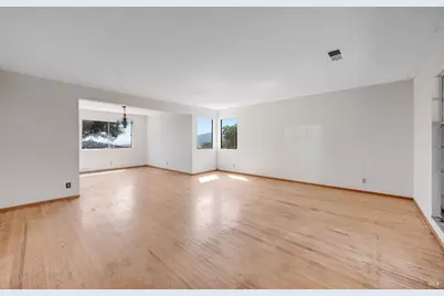 24 Corte Miguel, San Rafael, CA 94903 - Photo 10