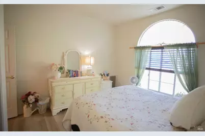 827 Glen Miller Drive, Windsor, CA 95492 - Photo 18